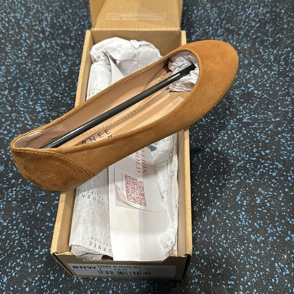 JOURNEE COLLECTION KAVN BALLET FLATS IN FAUX SUEDE - Picture 3 of 4